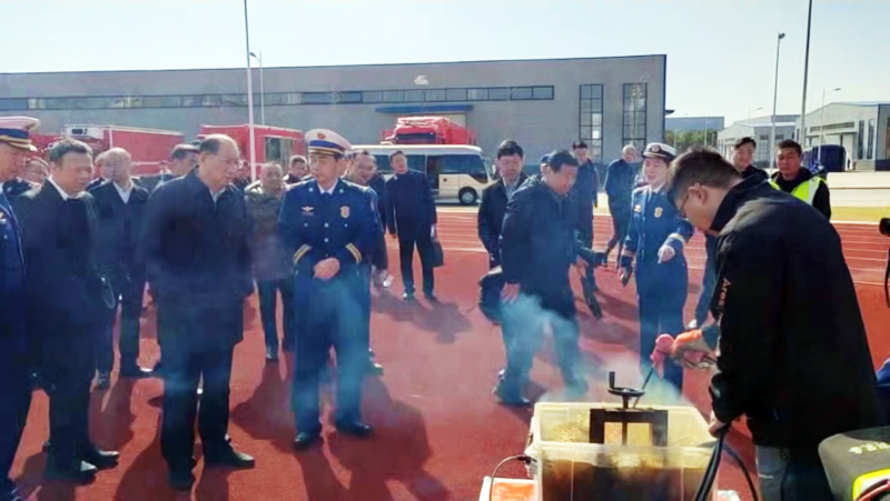 11月19日 - f<em></em>rame at 0m8s